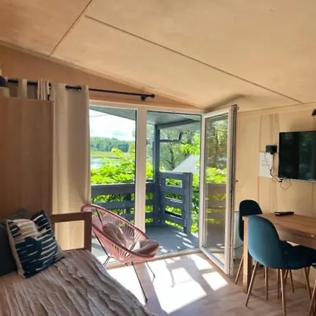 Nad Jeziorem Дом отдыха Гетшвалд