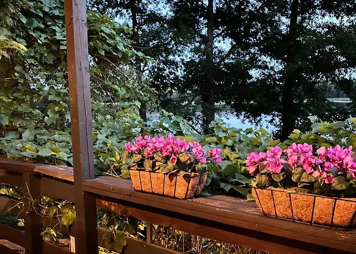 Nad Jeziorem Hébergement de vacances Gietrzwałd